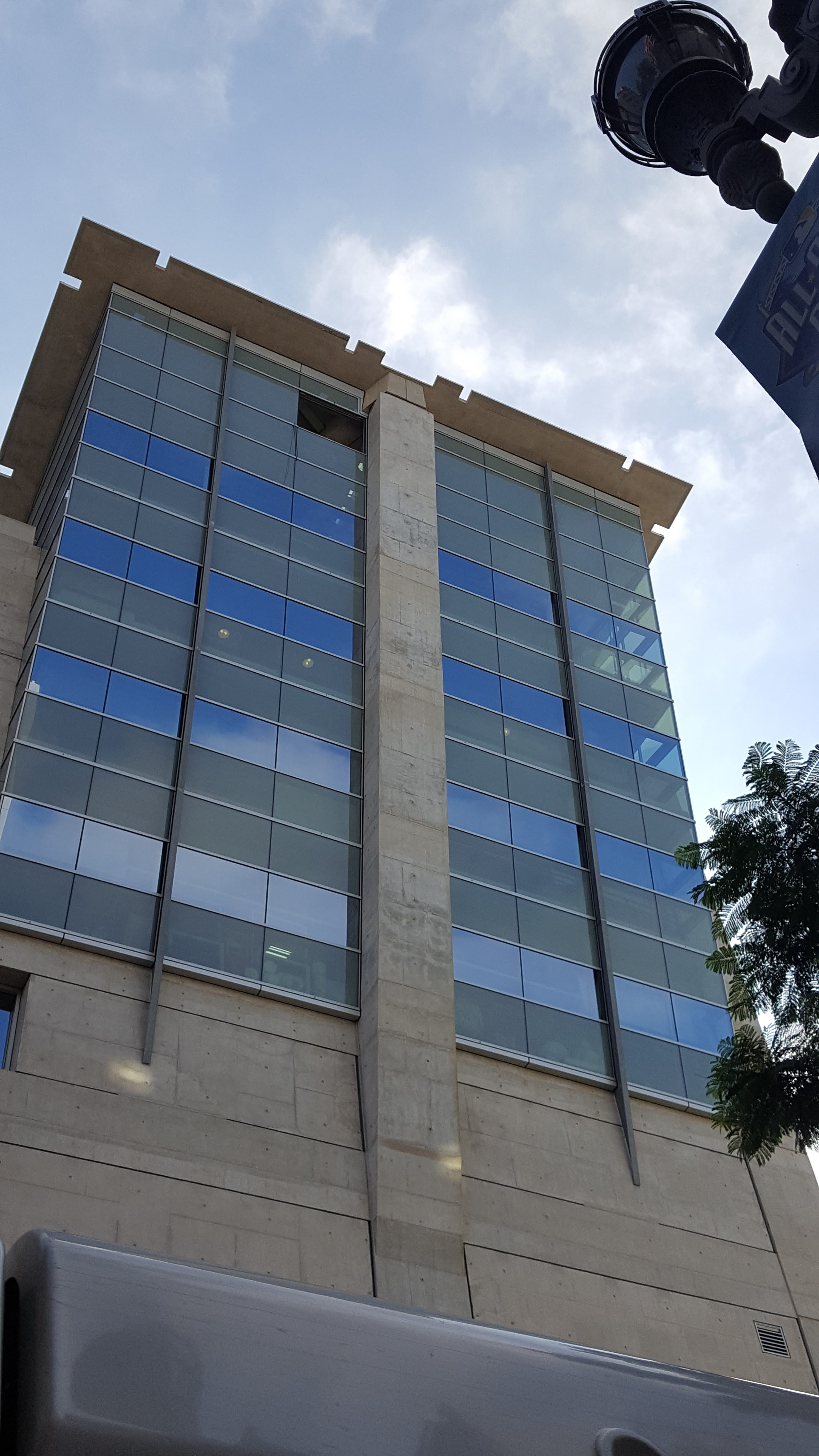 20160917_093347 Discount Glass and Mirror San Diego's Custom Glass